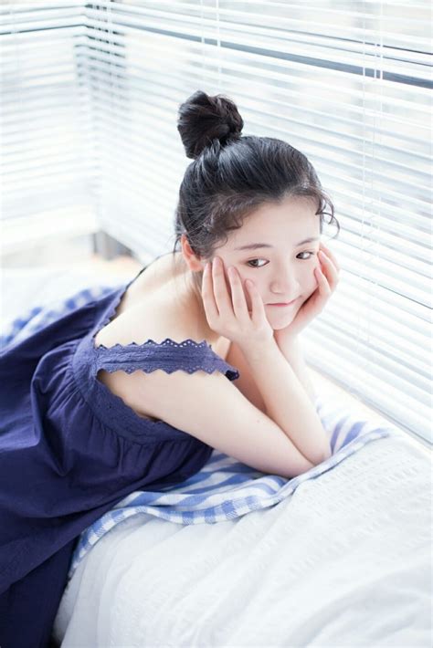 春日观影新体验：感受电影与自然的完美融合